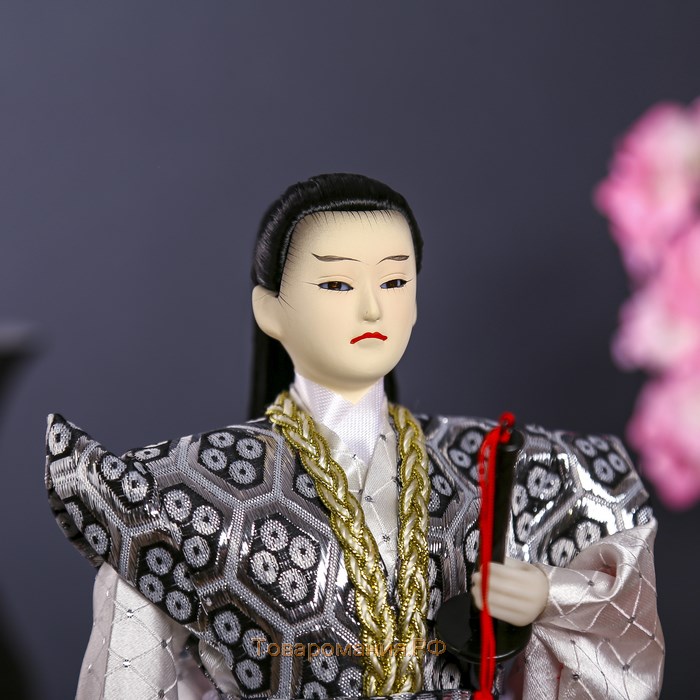 Кукла коллекционная "Самурай в сером кимоно с мечом" 30х12,5х12,5 см