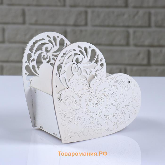 Кашпо деревянное "Сердце ажурное", белый, 18×8.6×14 см